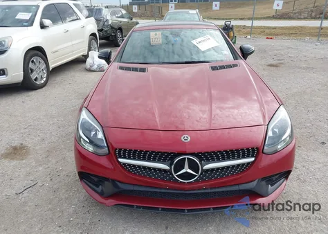 2020 Mercedes-Benz Slc 300 z USA, uszkodzony, nr VIN W1KPK3JA1LF169582